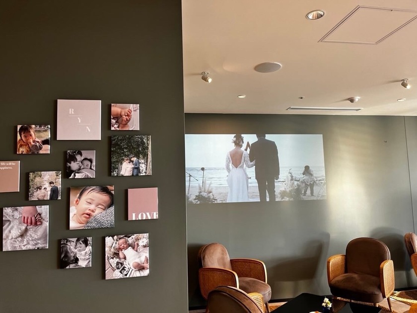 Showcasing the baby 🍼 For a family wedding, it's wonderful to create a "Child's Growth Record Photo Booth" 👶🏻にて紹介している画像