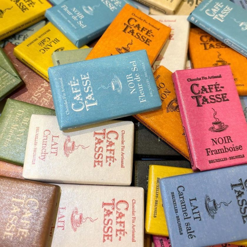 Chocolate that goes well with coffee ♡ Colorful and cute looking chocolates from [Cafetasse](https://www.cafetasse.com) 🍫にて紹介している画像