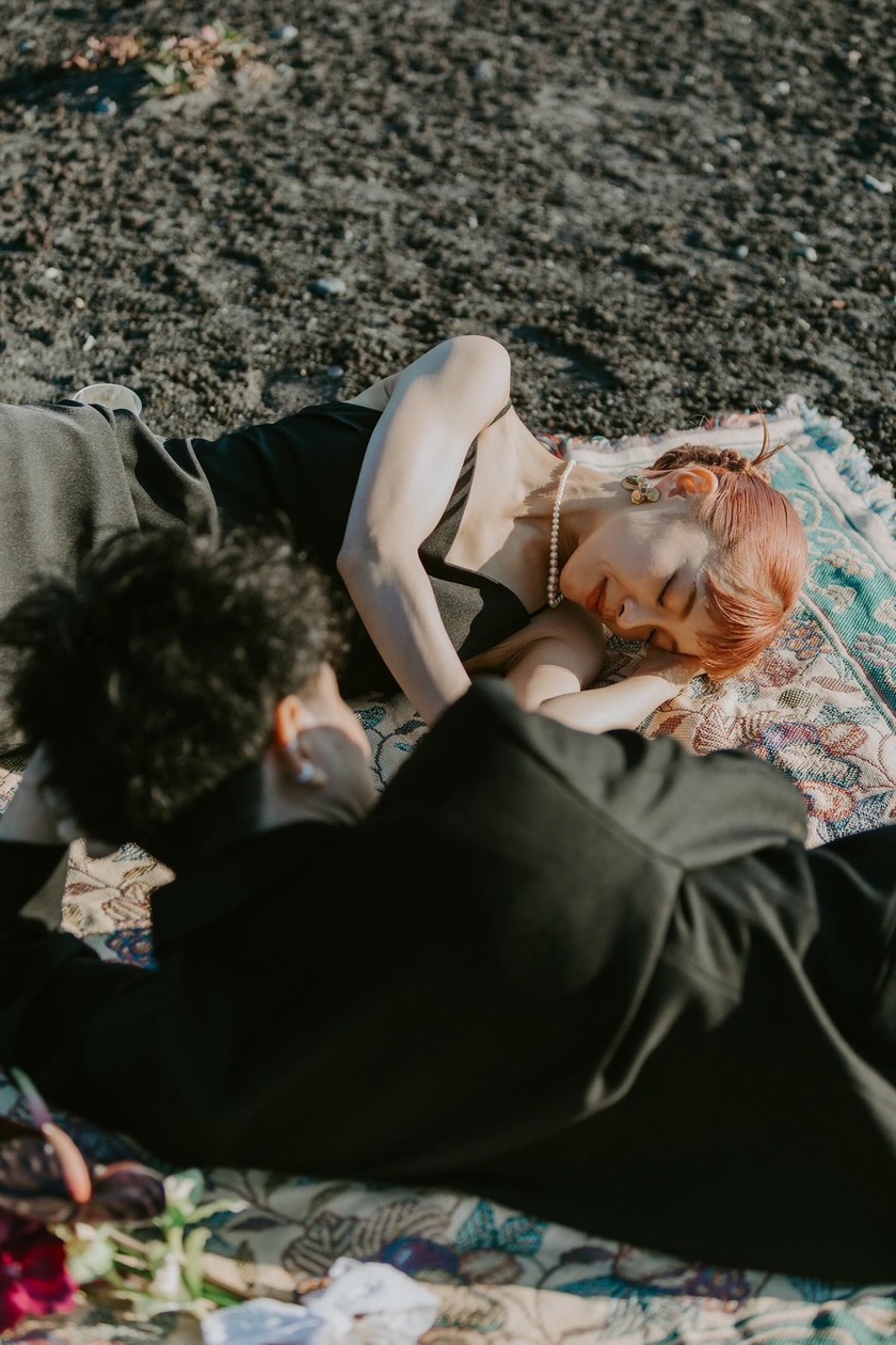 The only place in Japan referred to as a "desert"! Location photos taken at the "Ura Desert" located in Izu Oshima, Tokyo.にて紹介している画像