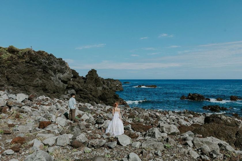 The only place in Japan referred to as a "desert"! Location photos taken at the "Ura Desert" located in Izu Oshima, Tokyo.にて紹介している画像
