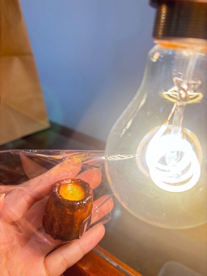 Whether they can be individually packaged is the key point ♡ Eight places where you can find "canelé" for under 500 yen, perfect for small gifts.にて紹介している画像