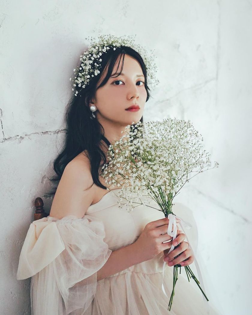 Recent Trends Made Clear! A Comprehensive Guide to Popular and Desired Bridal Hair Arrangements for 2024*にて紹介している画像