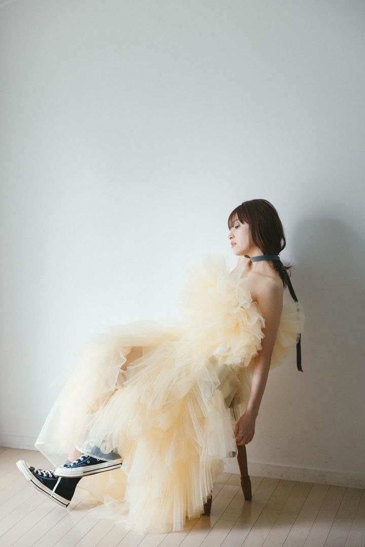 A summary of brands that have the yellow fluffy and fuzzy dress, also known as the chick dress. 🐤にて紹介している画像