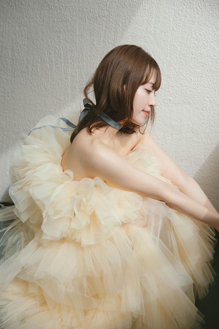 A summary of brands that have the yellow fluffy and fuzzy dress, also known as the chick dress. 🐤にて紹介している画像