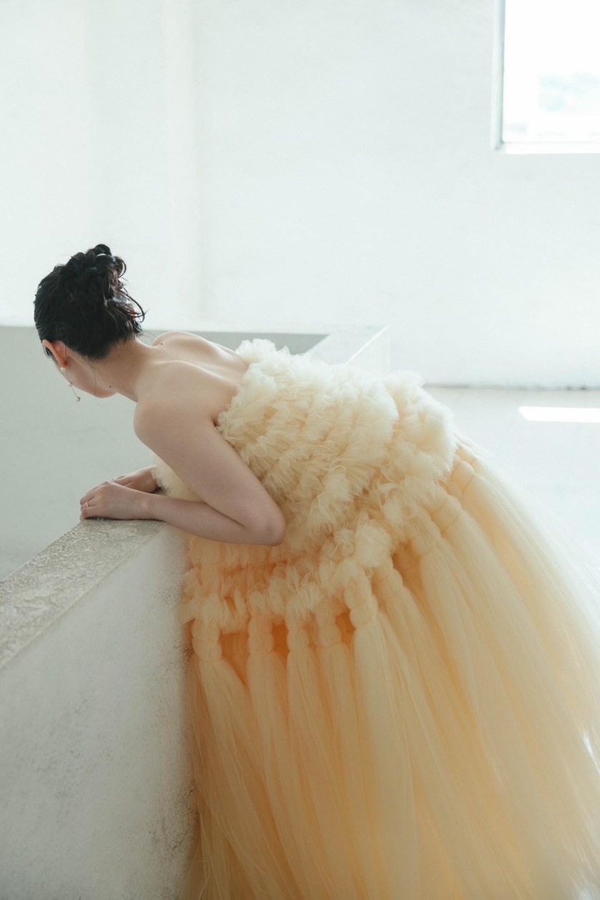 A summary of brands that have the yellow fluffy and fuzzy dress, also known as the chick dress. 🐤にて紹介している画像