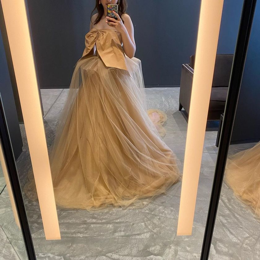 Skin is visible......😲🎀 Vera Wang's 【HEAMIA】 is shockingly cute and sexy 🖤にて紹介している画像