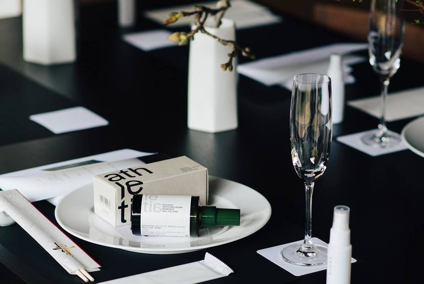 Display all the gifts on one plate 🍽️ The idea of the "gift plate" is fresh and innovative 👏🏻にて紹介している画像