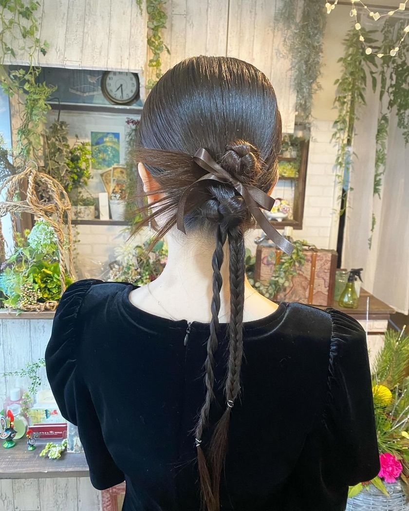 A guide for showing directly to your hairdresser: Recently trending 【Kachimori Hair】 Wedding Guest Hairstyles Special ♡にて紹介している画像