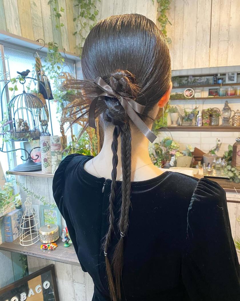 A guide for showing directly to your hairdresser: Recently trending 【Kachimori Hair】 Wedding Guest Hairstyles Special ♡にて紹介している画像