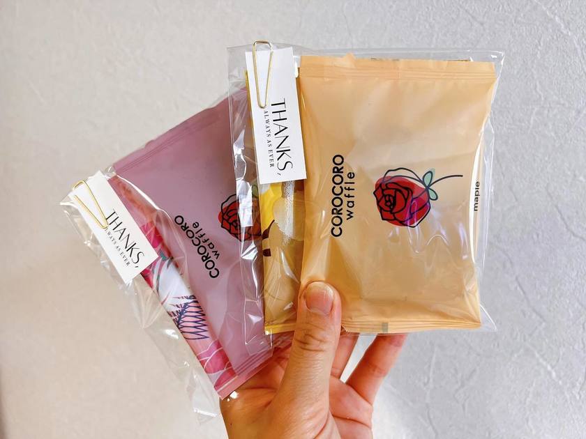 The packaging is cute ♡ Waffle cake specialty shop R.L's "Corocoro Waffle" seems like a great little gift option 🌹にて紹介している画像