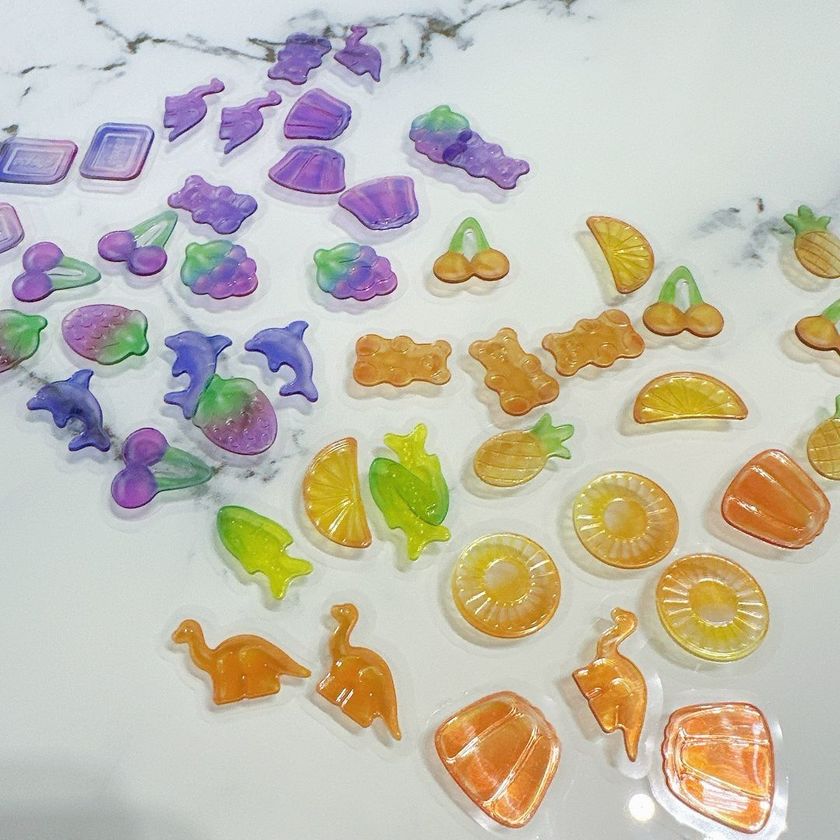 Children are thrilled 👧🏻👦🏻 Cheers for the idea of preparing a "stamp rally" for kid guests at the wedding 👏にて紹介している画像