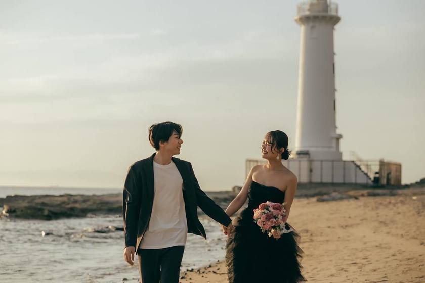 Aichi Prefecture's Oldest Lighthouse 🕯️ "Nomasaki Lighthouse" Wedding Photo Feature [49 Photos] 🤍にて紹介している画像