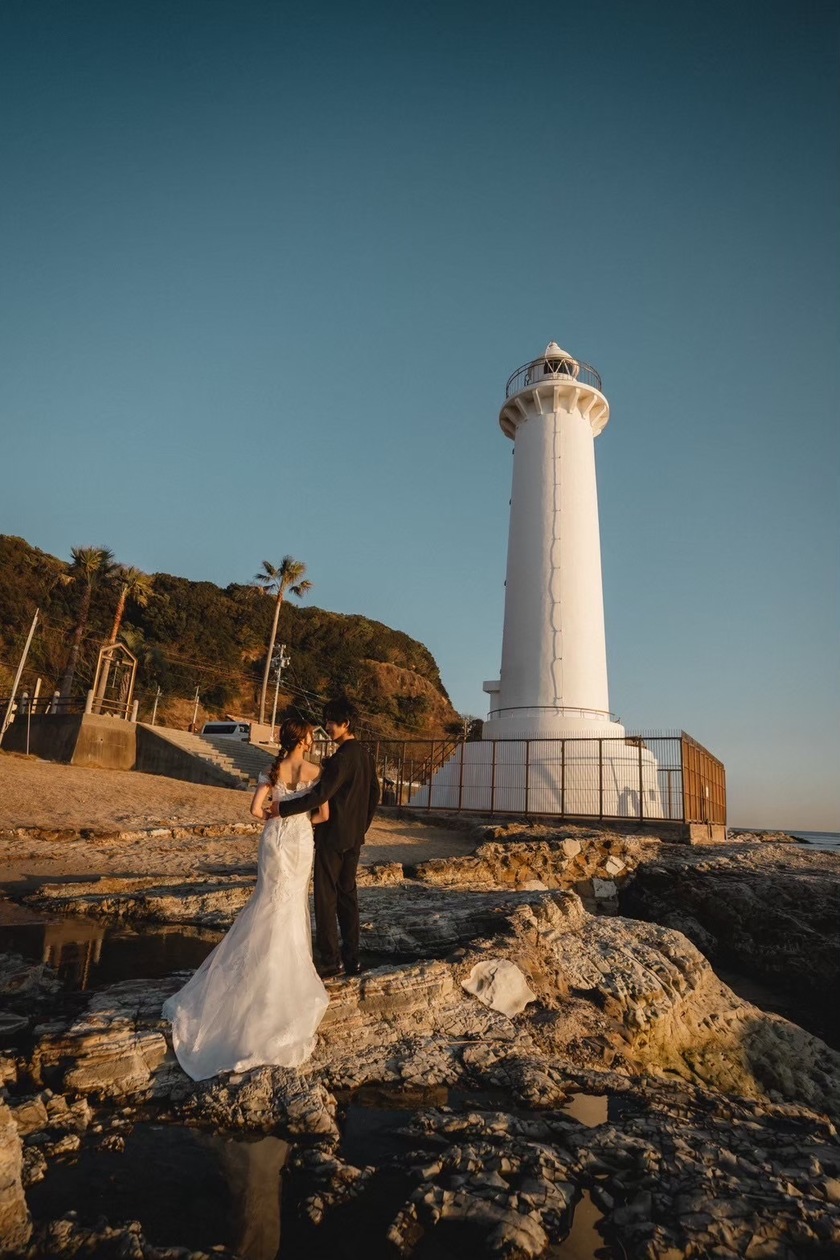 Aichi Prefecture's Oldest Lighthouse 🕯️ "Nomasaki Lighthouse" Wedding Photo Feature [49 Photos] 🤍にて紹介している画像