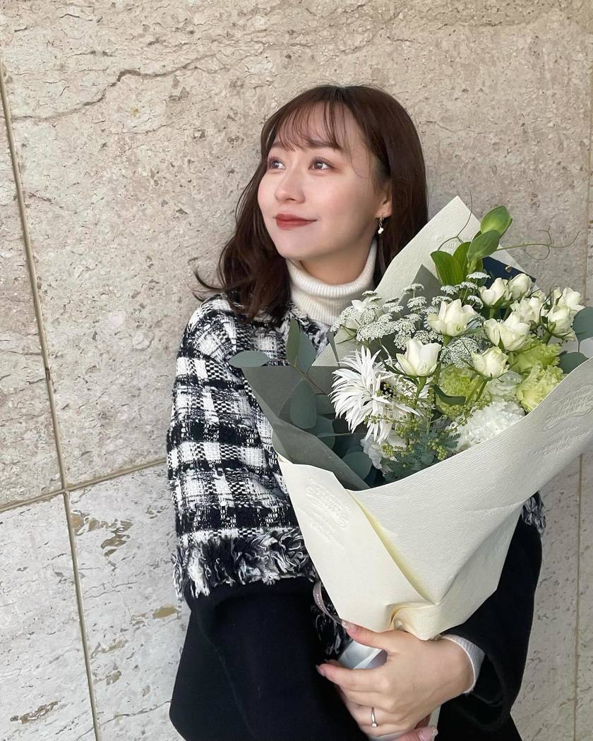 王道の赤いバラの花束以外が増えてる！インスタで見つけた「今どきプロポーズブーケ」特集🌷にて紹介している画像