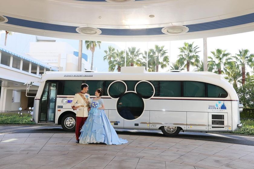 見れたら幸せ🕊️ミッキーバスの行き先は結婚式の日限定で「JUST MARRIED」になる🏰🎈にて紹介している画像