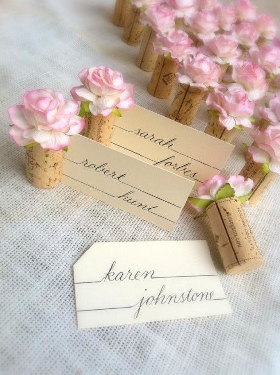 Classic Overseas DIY: Wedding Decoration Ideas Using Wine Corks ♡にて紹介している画像