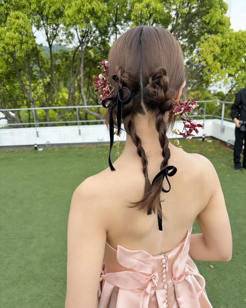 2024 Trend Hair ♡ 19 Cute Bridal Hair Arrangements of "Ribbon Hair" 🎀にて紹介している画像