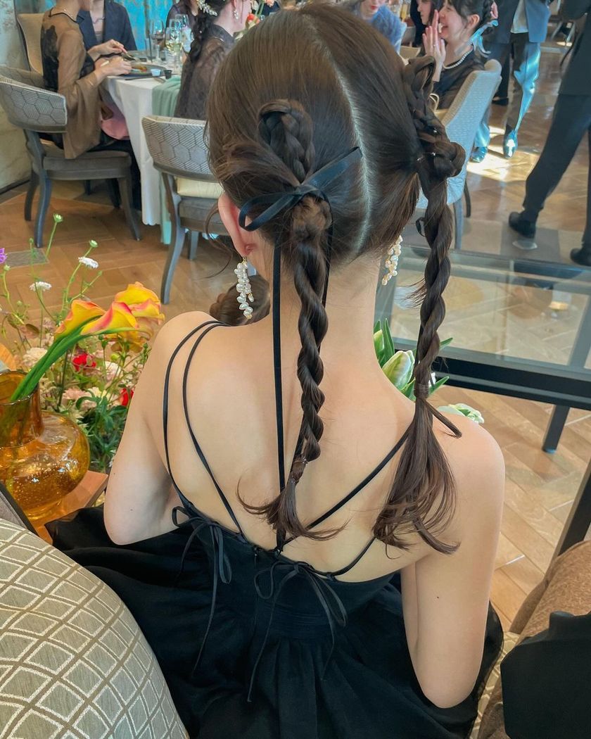 2024 Trend Hair ♡ 19 Cute Bridal Hair Arrangements of "Ribbon Hair" 🎀にて紹介している画像