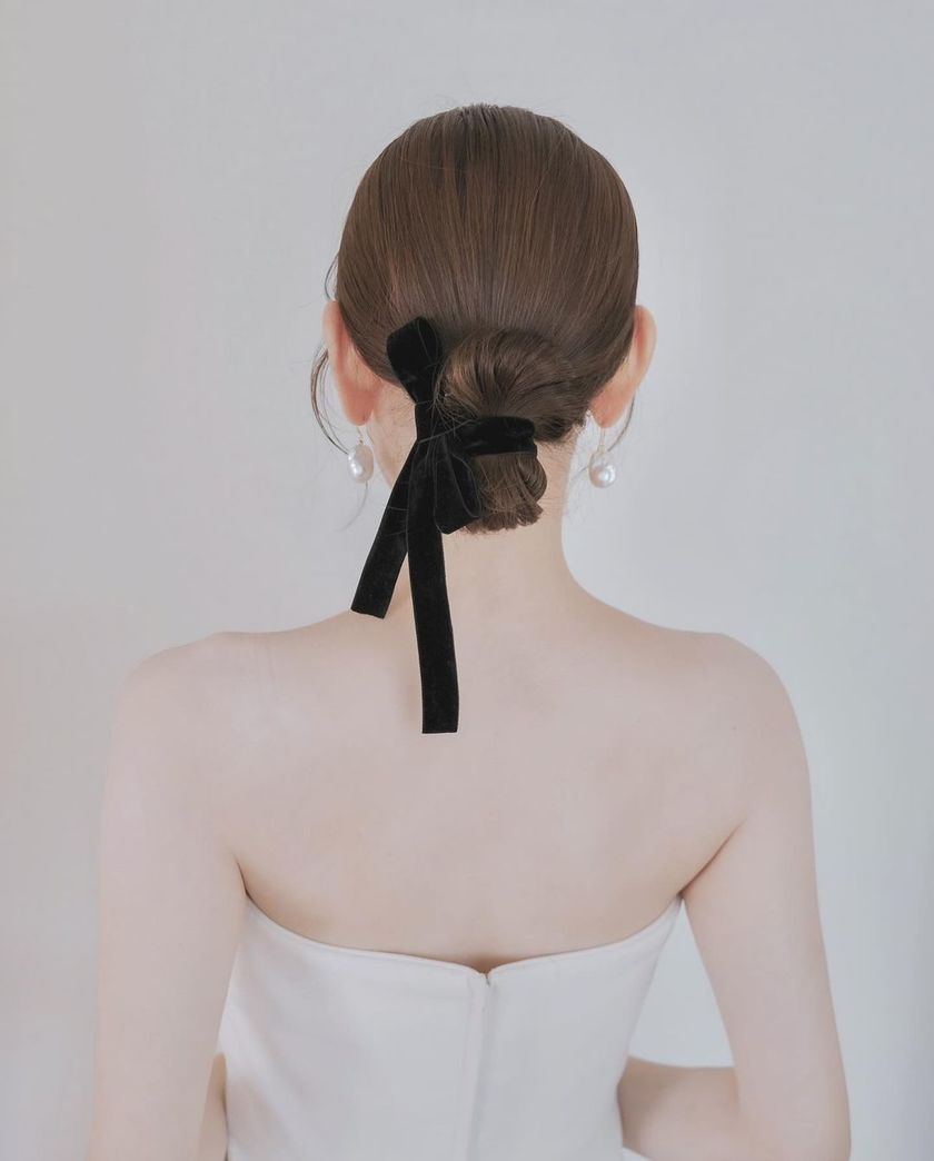 2024 Trend Hair ♡ 19 Cute Bridal Hair Arrangements of "Ribbon Hair" 🎀にて紹介している画像