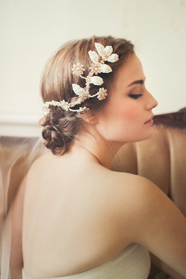 "Dreamy Girl ♡ Romantic Hair Accessories by 'JANNIE BALTZER' from Denmark"にて紹介している画像