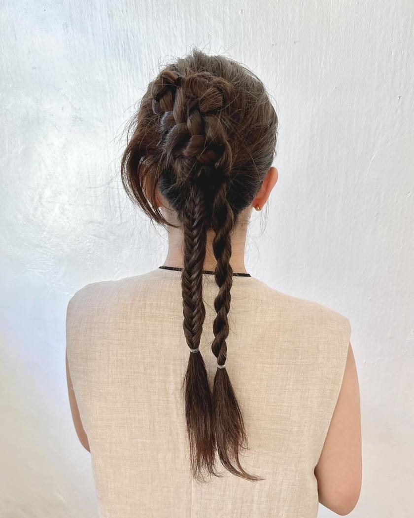 70 Latest Party Hair Arrangements for 2024 to Show Your Hairdresser♡にて紹介している画像