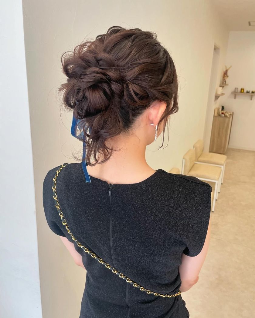 70 Latest Party Hair Arrangements for 2024 to Show Your Hairdresser♡にて紹介している画像