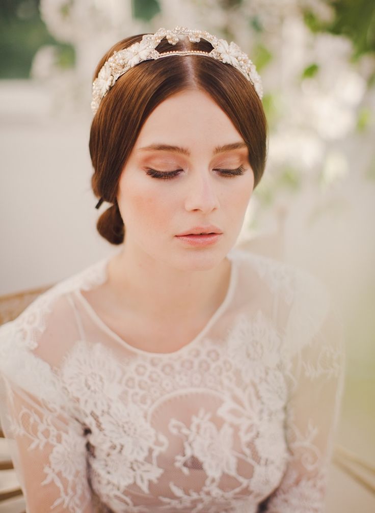 "Dreamy Girl ♡ Romantic Hair Accessories by 'JANNIE BALTZER' from Denmark"にて紹介している画像