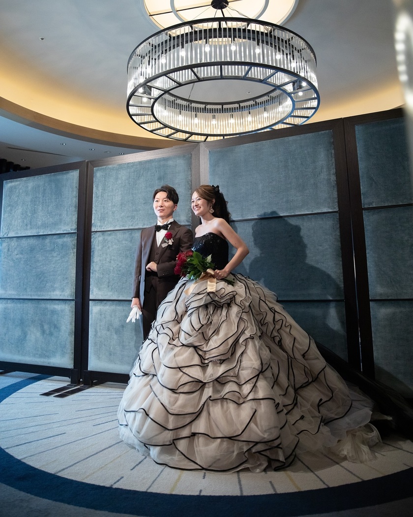 花嫁さんの着用写真もご紹介♡【KIYOKO HATA】の人気ドレス１１選にて紹介している画像