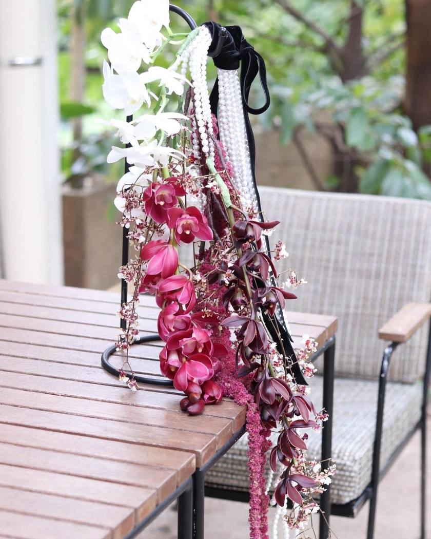 Slowly trending! 11 selections of the 【Pearl Bouquet】 design that skyrockets your sense of trend ♡にて紹介している画像