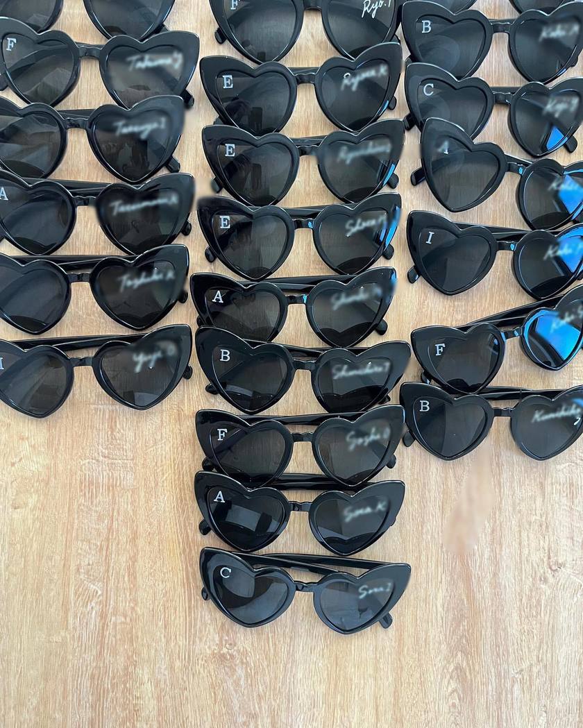 4 Stylish Escort Item Ideas That Shine with Personality✨にて紹介している画像