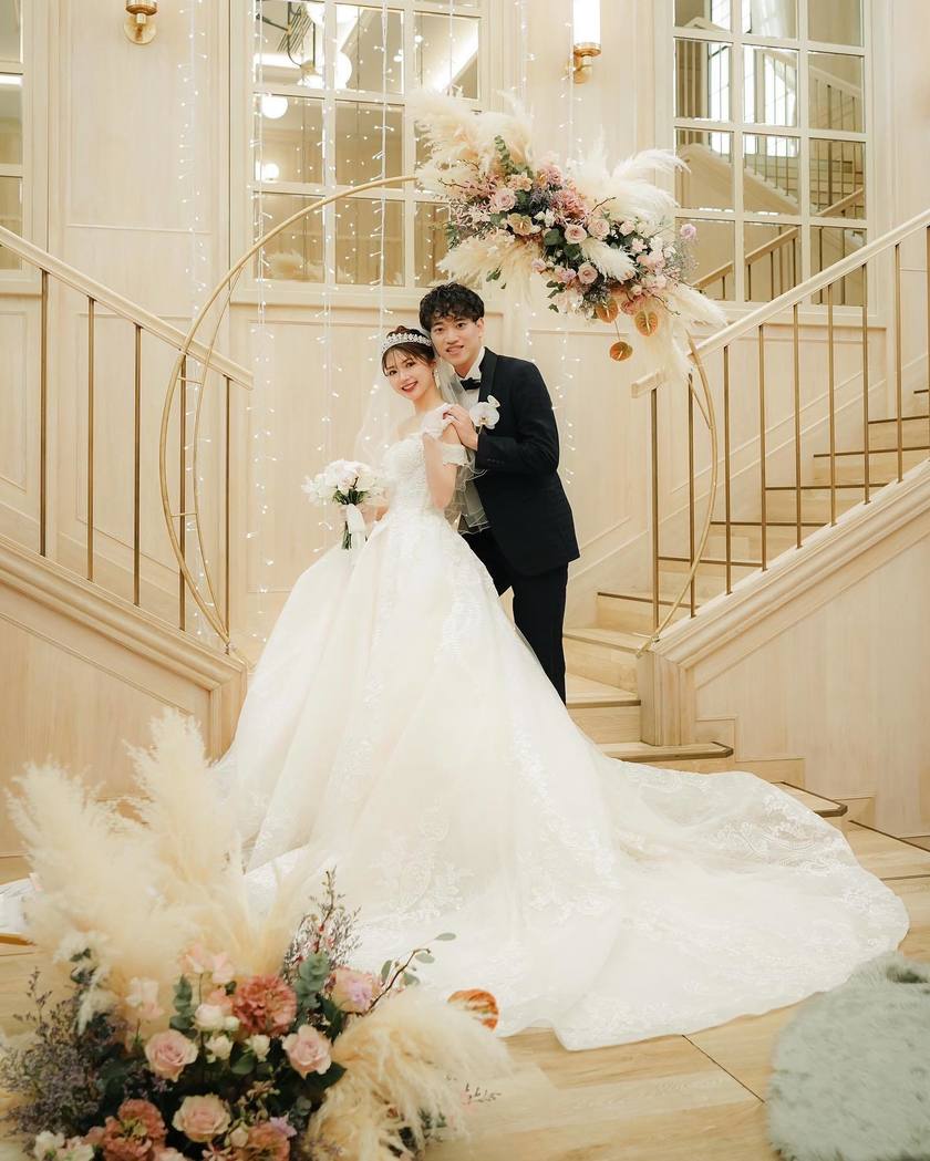 Spanish dress brand ♡ A brand that uses the highest quality fabrics to create【ROSA CLARA】.にて紹介している画像