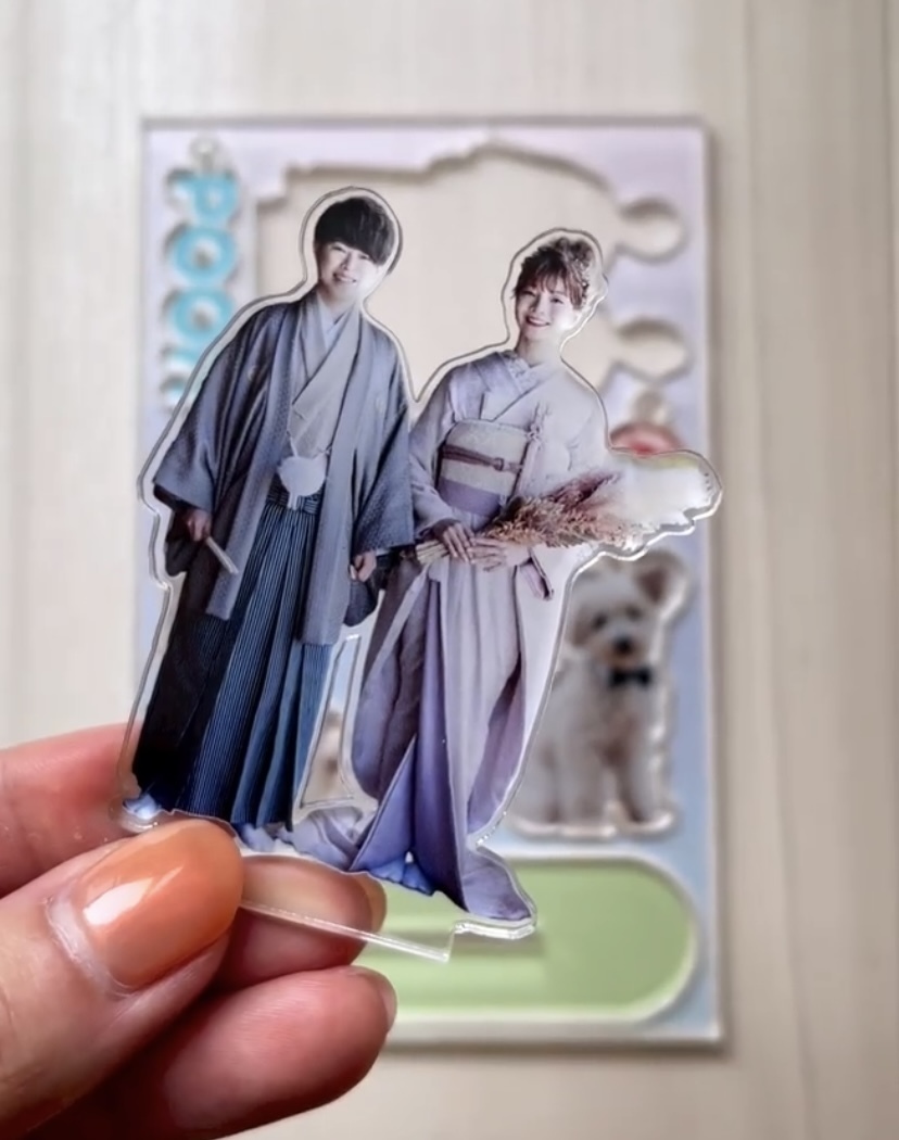 9 Examples of Creative Ways to Decorate Your Welcome Space with Bride and Groom Acrylic Stands 💕✅にて紹介している画像