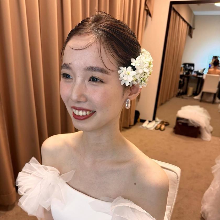 Not Just a Little, But a Lot♡ Adorably Decorating Both Sides with “Fluffy” Flowers＊にて紹介している画像