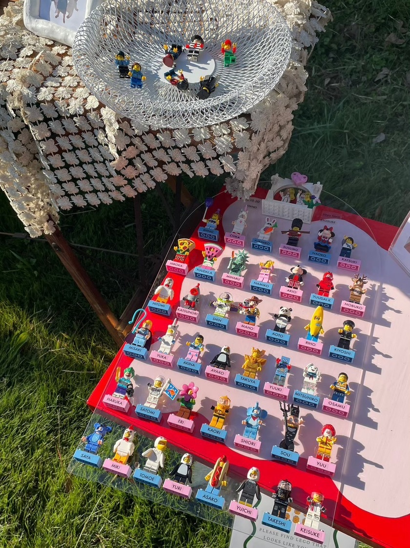 遊び心をくすぐられる💛可愛くて楽しいレゴの結婚証明書が素敵💙にて紹介している画像