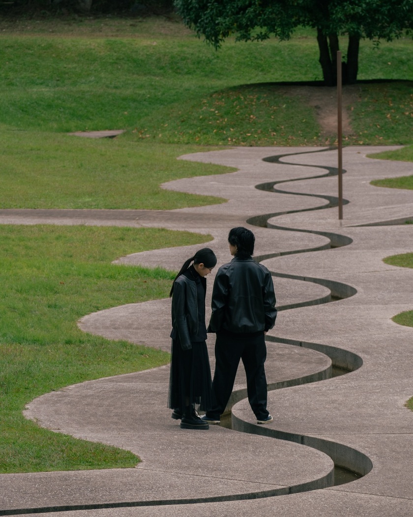 "Discover the Charm: Stunning Wedding Photos at Nara's Muro Mount Park Artistic Forest - Includes Usage Fees and Rules 🍃🎨"にて紹介している画像