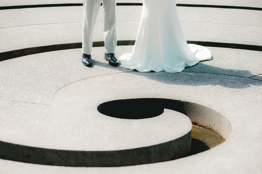 "Discover the Charm: Stunning Wedding Photos at Nara's Muro Mount Park Artistic Forest - Includes Usage Fees and Rules 🍃🎨"にて紹介している画像