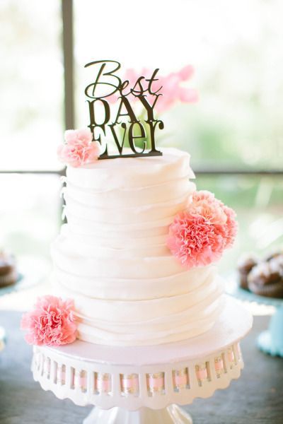 テーマのお花はカーネーション♡ほんわか可愛いフラワーコーディネート♩にて紹介している画像