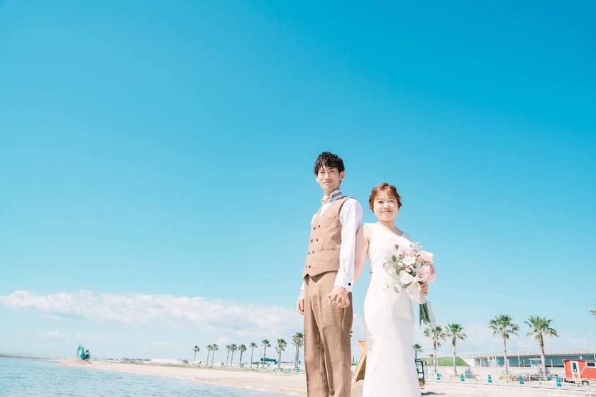 愛知で海岸沿いロケーションフォトを撮るなら♡東海地区最大級の人工海浜「常滑りんくうビーチ」がおすすめ＊にて紹介している画像