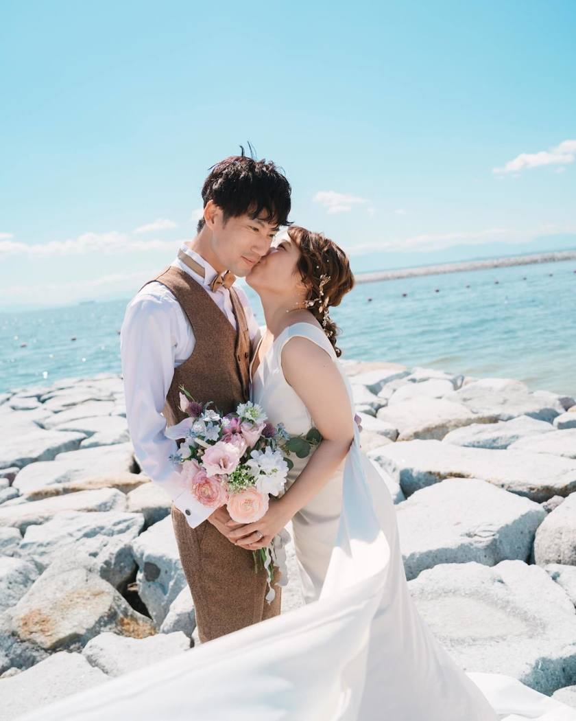 愛知で海岸沿いロケーションフォトを撮るなら♡東海地区最大級の人工海浜「常滑りんくうビーチ」がおすすめ＊にて紹介している画像