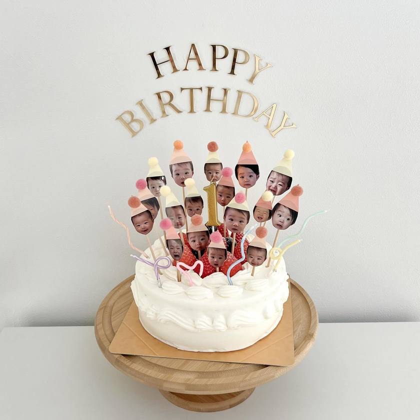 お顔を切り抜いて、ケーキにオン🎂お顔で作るケーキトッパー［ピックケーキ］をやってみたい♡にて紹介している画像