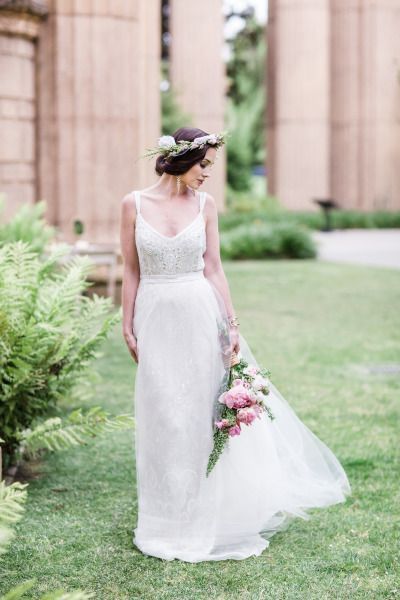 ロマンティックなwedding dressを20着あつめました♡にて紹介している画像