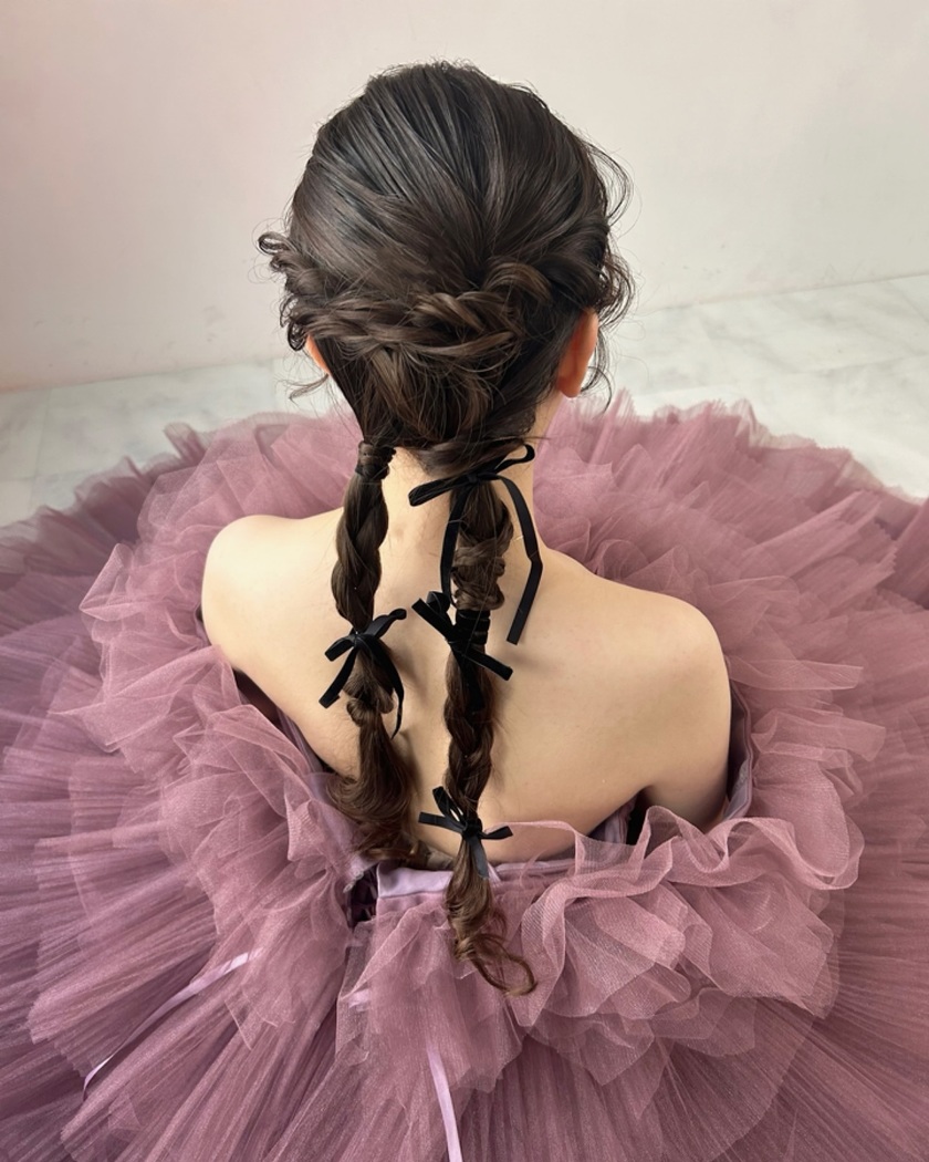 【2025年最新】ドレスも和装も♡可愛いブライダルヘアアレンジ特集にて紹介している画像