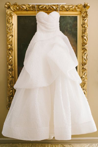 ロマンティックなwedding dressを20着あつめました♡にて紹介している画像