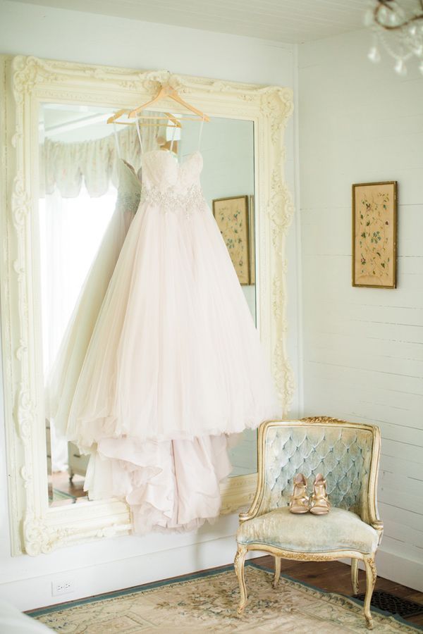 ロマンティックなwedding dressを20着あつめました♡にて紹介している画像