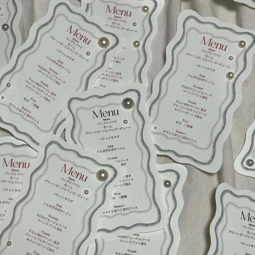 どんなのがいい？🥂先輩花嫁さんの【手作りメニュー表】可愛いデザイン9選にて紹介している画像