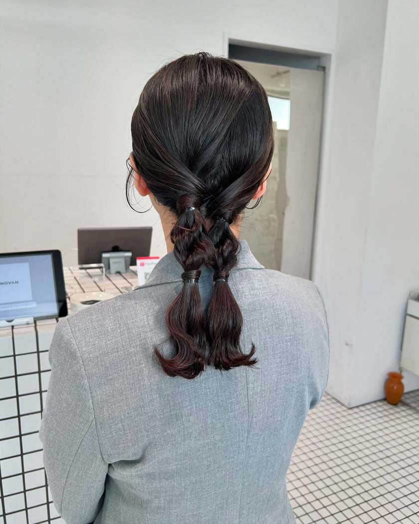 【2025年最新】美容師さんにそのまま見せる用♡真似したい可愛いお呼ばれヘア26選にて紹介している画像