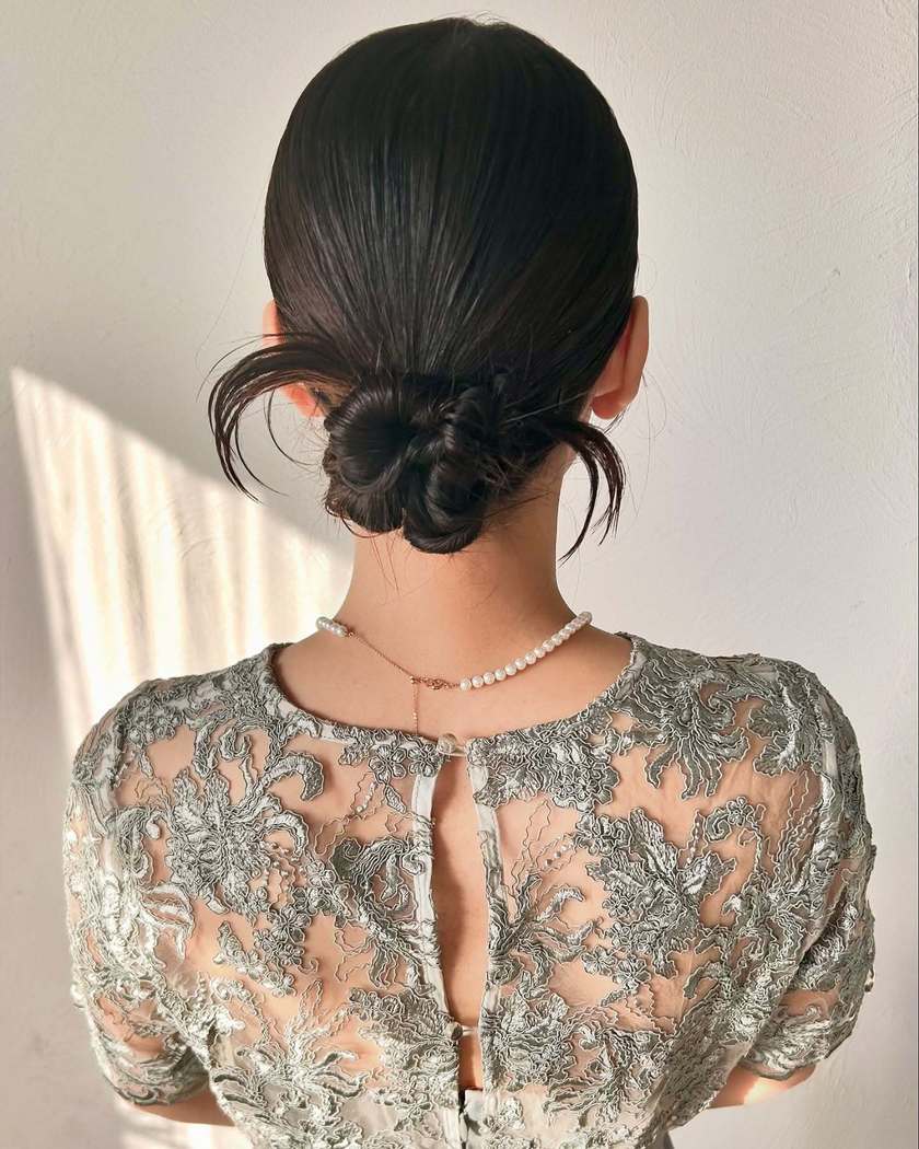 【2025年最新】美容師さんにそのまま見せる用♡真似したい可愛いお呼ばれヘア26選にて紹介している画像