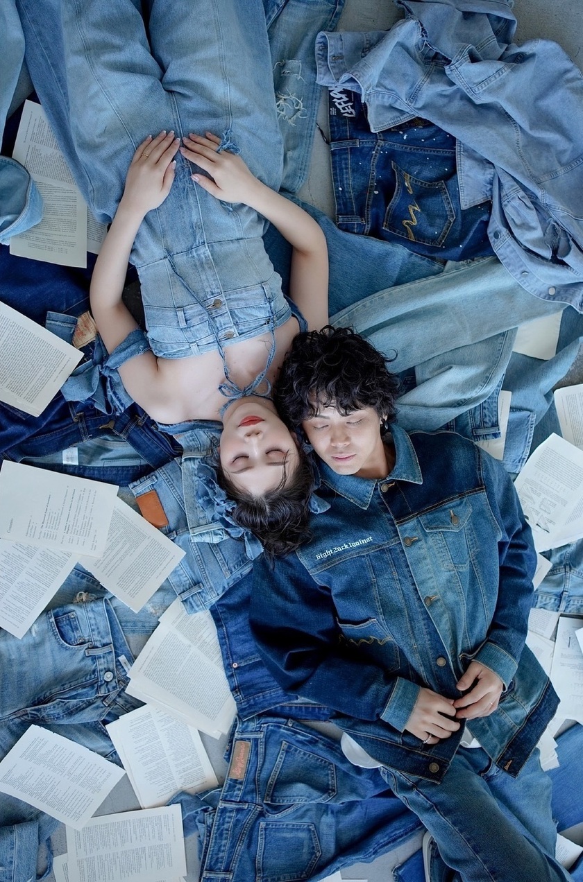 真似したい！2025年版最新デニム前撮りのおしゃれなお手本＆おすすめアイテム特集🩵💙にて紹介している画像