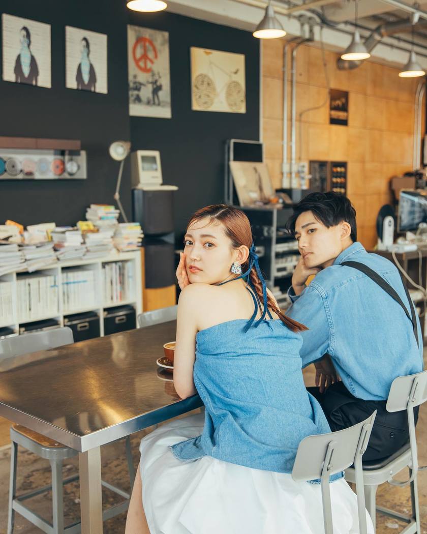 真似したい！2025年版最新デニム前撮りのおしゃれなお手本＆おすすめアイテム特集🩵💙にて紹介している画像