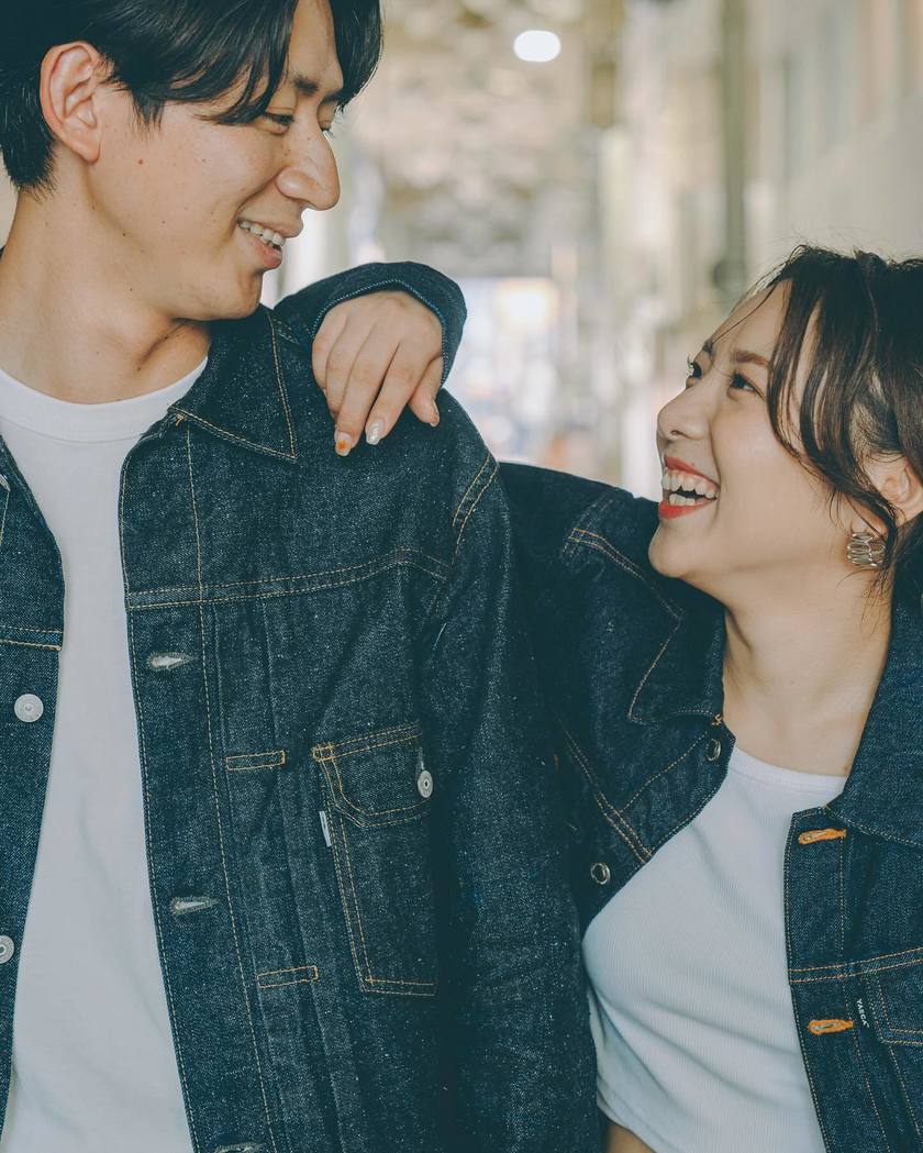 真似したい！2025年版最新デニム前撮りのおしゃれなお手本＆おすすめアイテム特集🩵💙にて紹介している画像